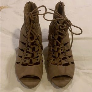 Lace Up Summer Block Heel